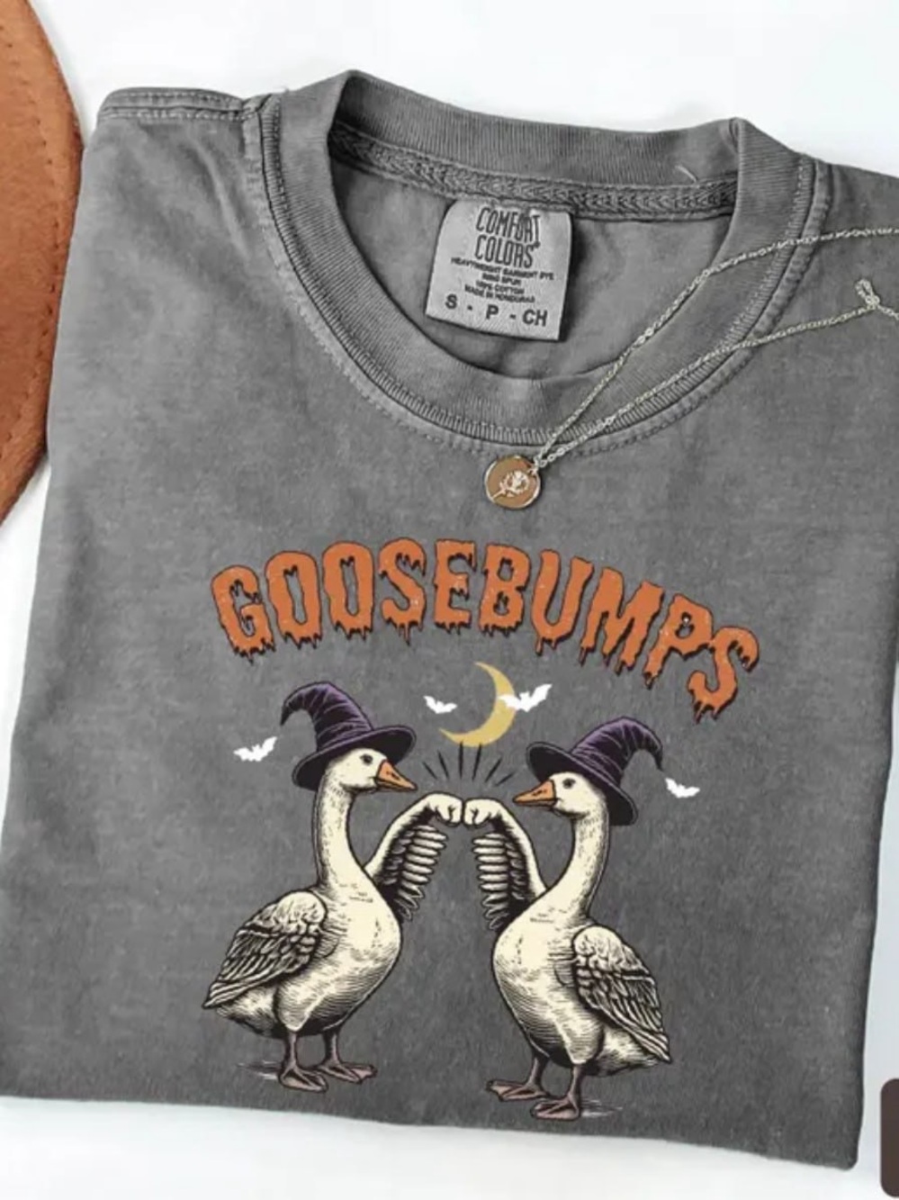 Comfort Colors Pepper Goosebumps Graphic Tee - Gray
